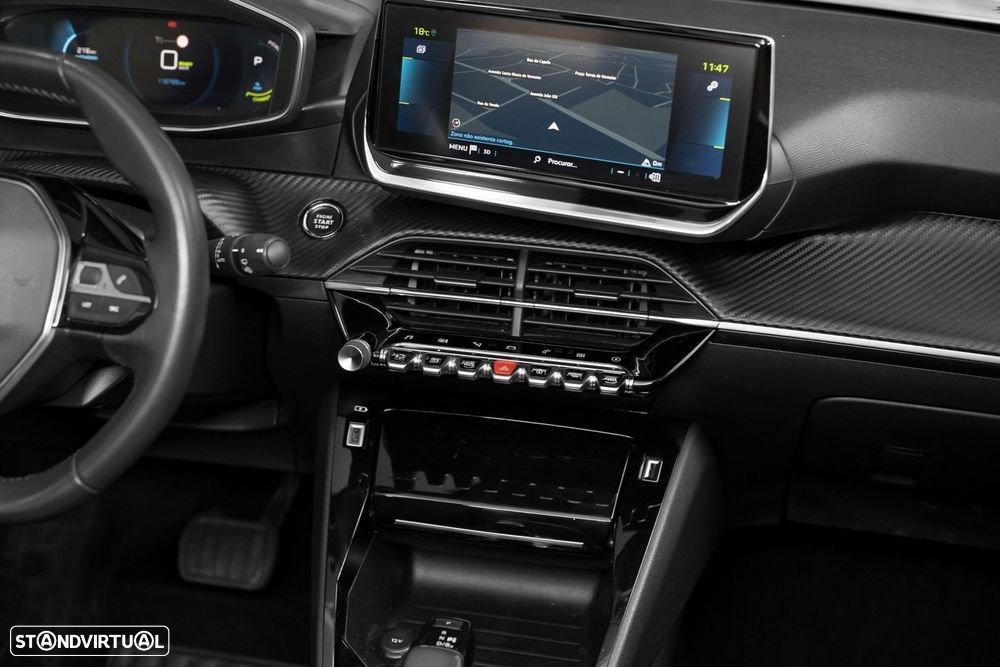 Peugeot e-2008 Allure - 27