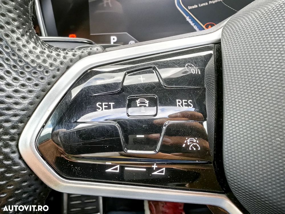 Volkswagen Touareg V6 TSI eHybrid PHEV R - 29