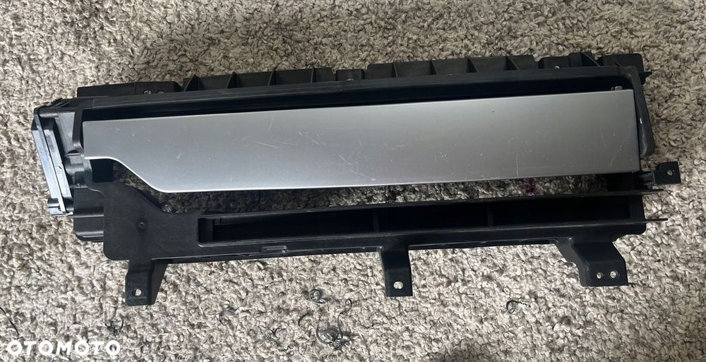 HYUNDAI IONIQ 5 ROLETA WLOT POWIETRZA LEWY - 1