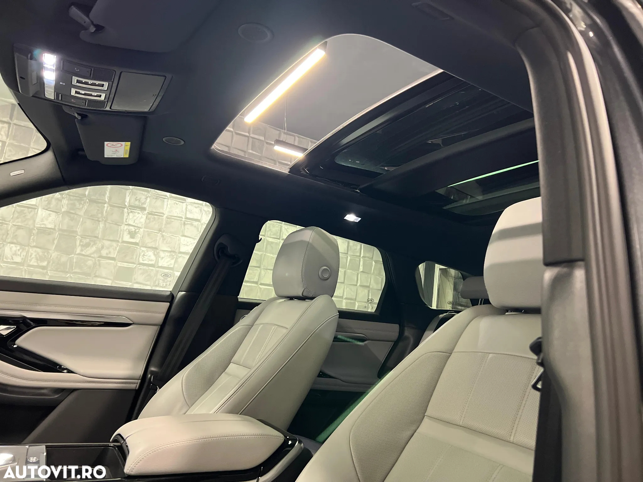 Land Rover Range Rover Evoque 1.5 P300 PHEV SE - 23