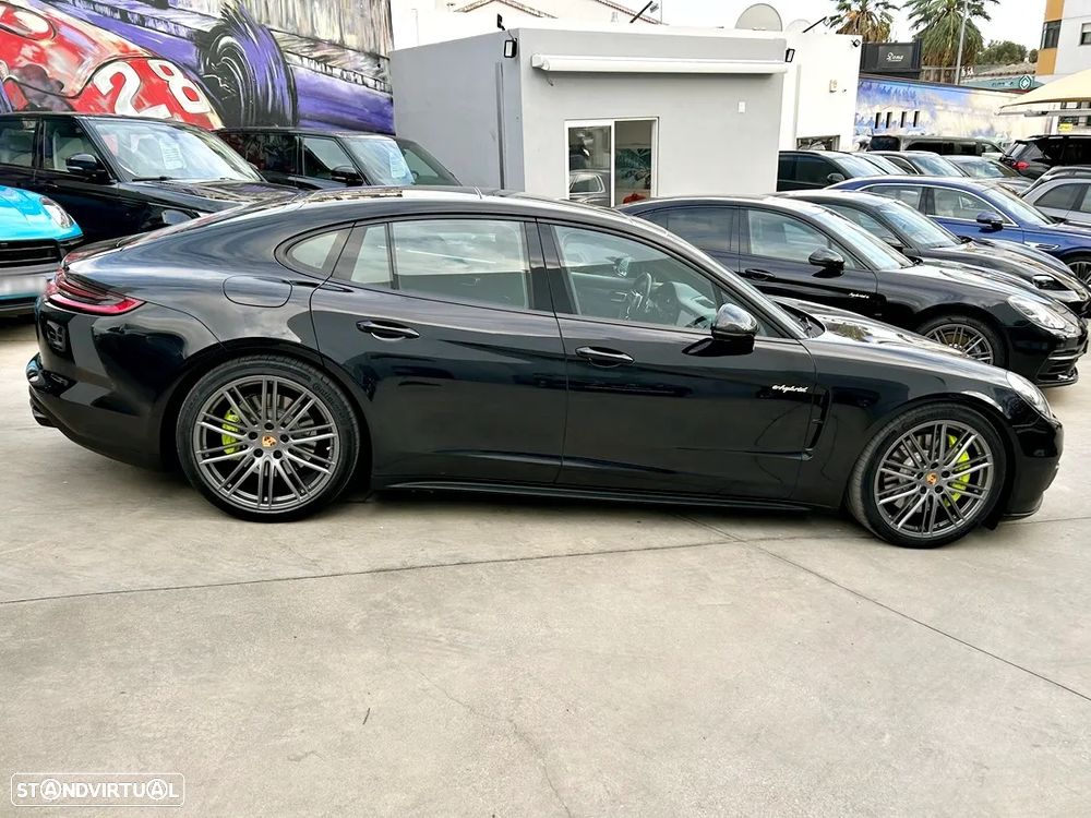 Porsche Panamera 4 E-Hybrid - 2