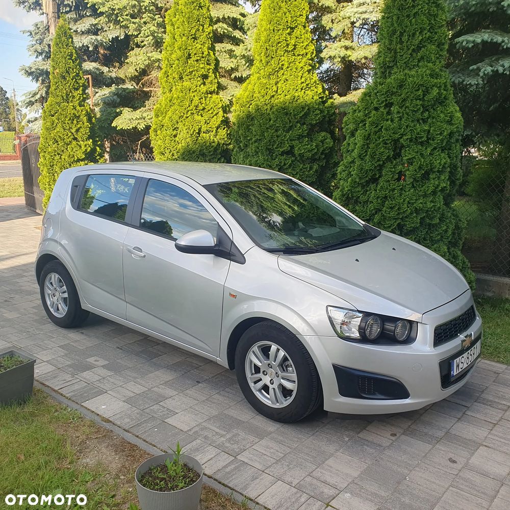 Chevrolet Aveo 1.4 16V LS Design+ - 13
