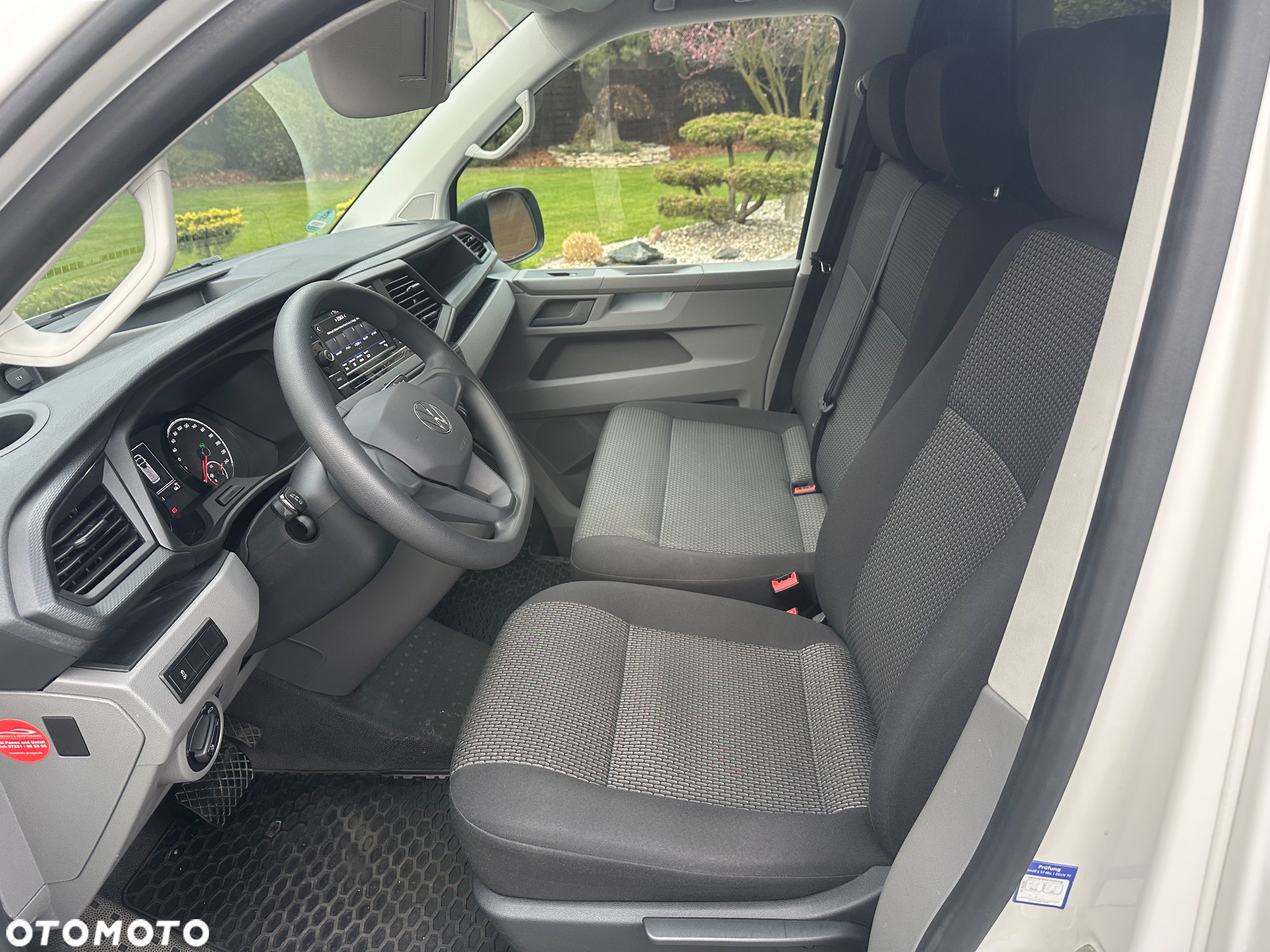 Volkswagen Transporter T6 - 12