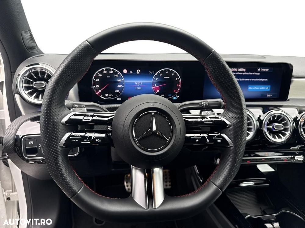 Mercedes-Benz A 180 MHEV 7G-DCT - 10