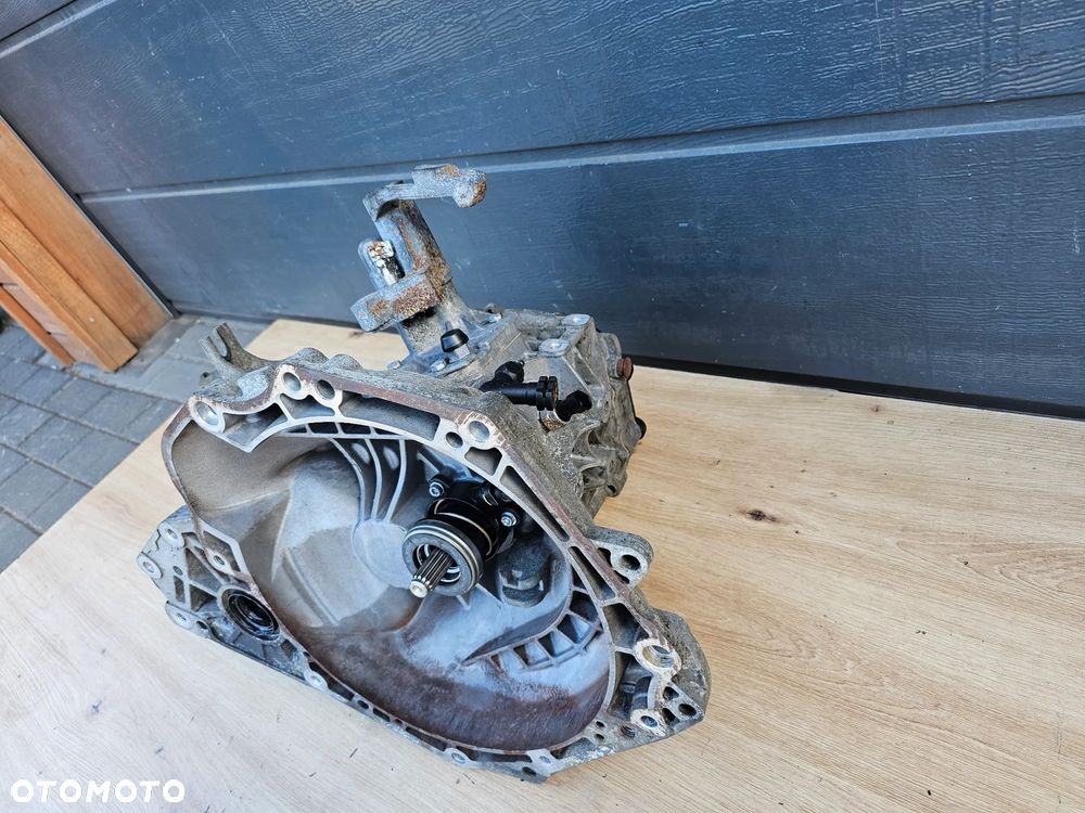 SKRZYNIA BIEGÓW OPEL ASTRA H ZAFIRA B VECTRA C SIGNUM 1.8 Z18XER F17 C394 55565177 649354685 - 4