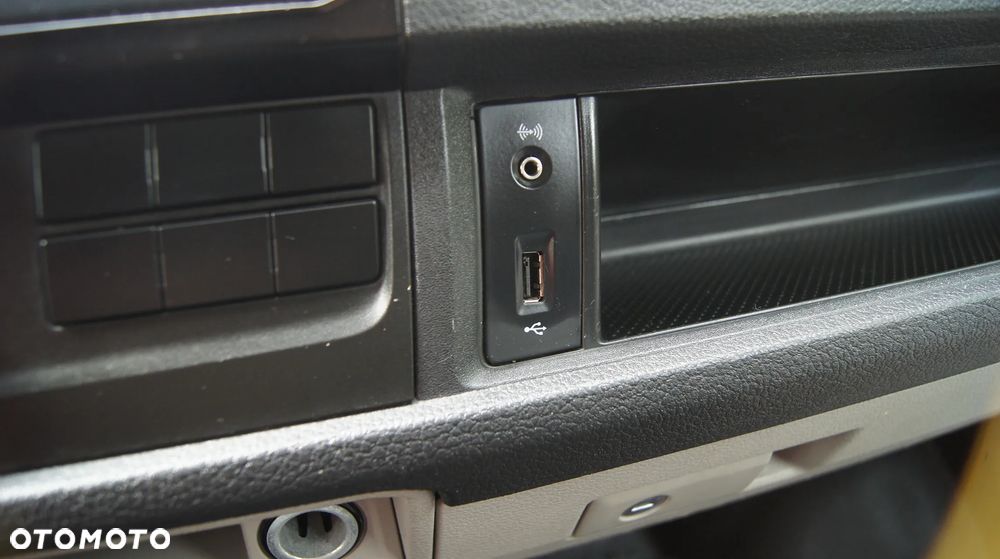 Volkswagen TRANSPORTER - 22