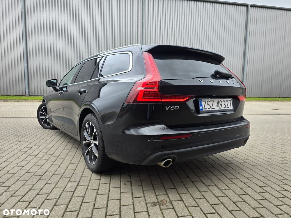 Volvo V60 D4 Geartronic Momentum Pro - 11