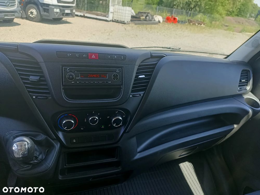 Iveco 35S14 Maxi Blaszak Na Blizniakach 3 osobowy Polski Salon - 15