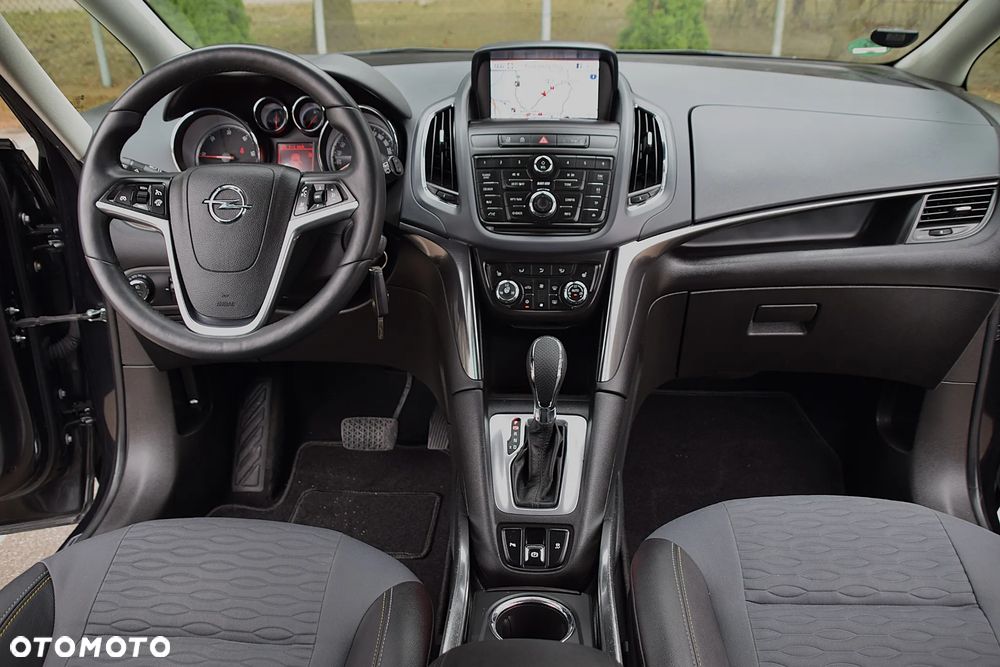 Opel Zafira Tourer 2.0 CDTI Automatik Innovation - 25