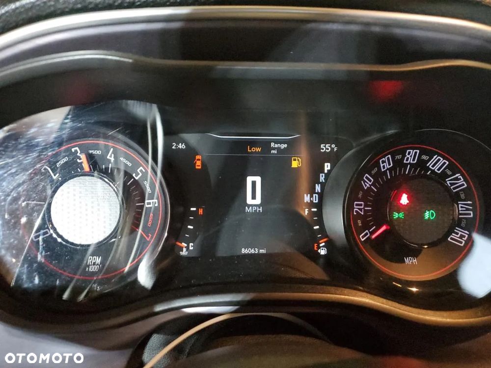 Dodge Challenger - 9