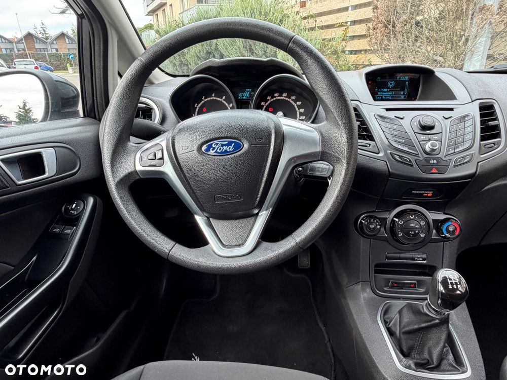 Ford Fiesta 1.25 Platinium X - 20