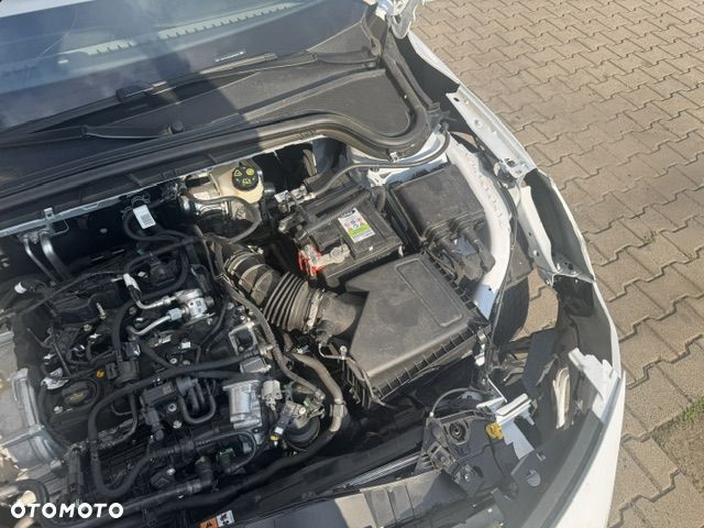 Ford Focus 1.0 EcoBoost Hybrid ST-LINE - 17