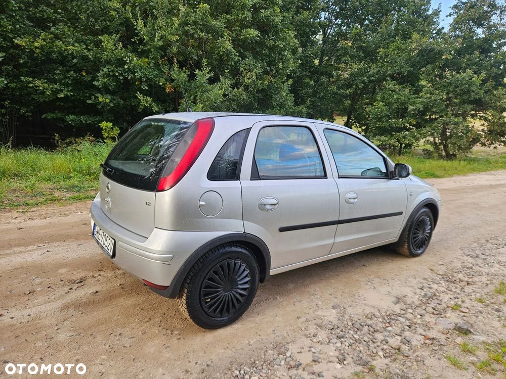 Opel Corsa - 4