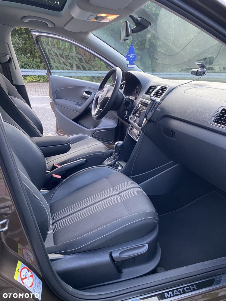 Volkswagen Polo 1.2 TSI DSG MATCH - 31