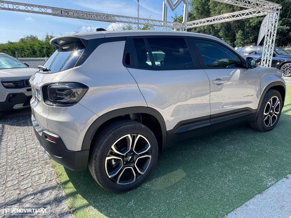 Jeep Avenger 54 kWh Summit - 19