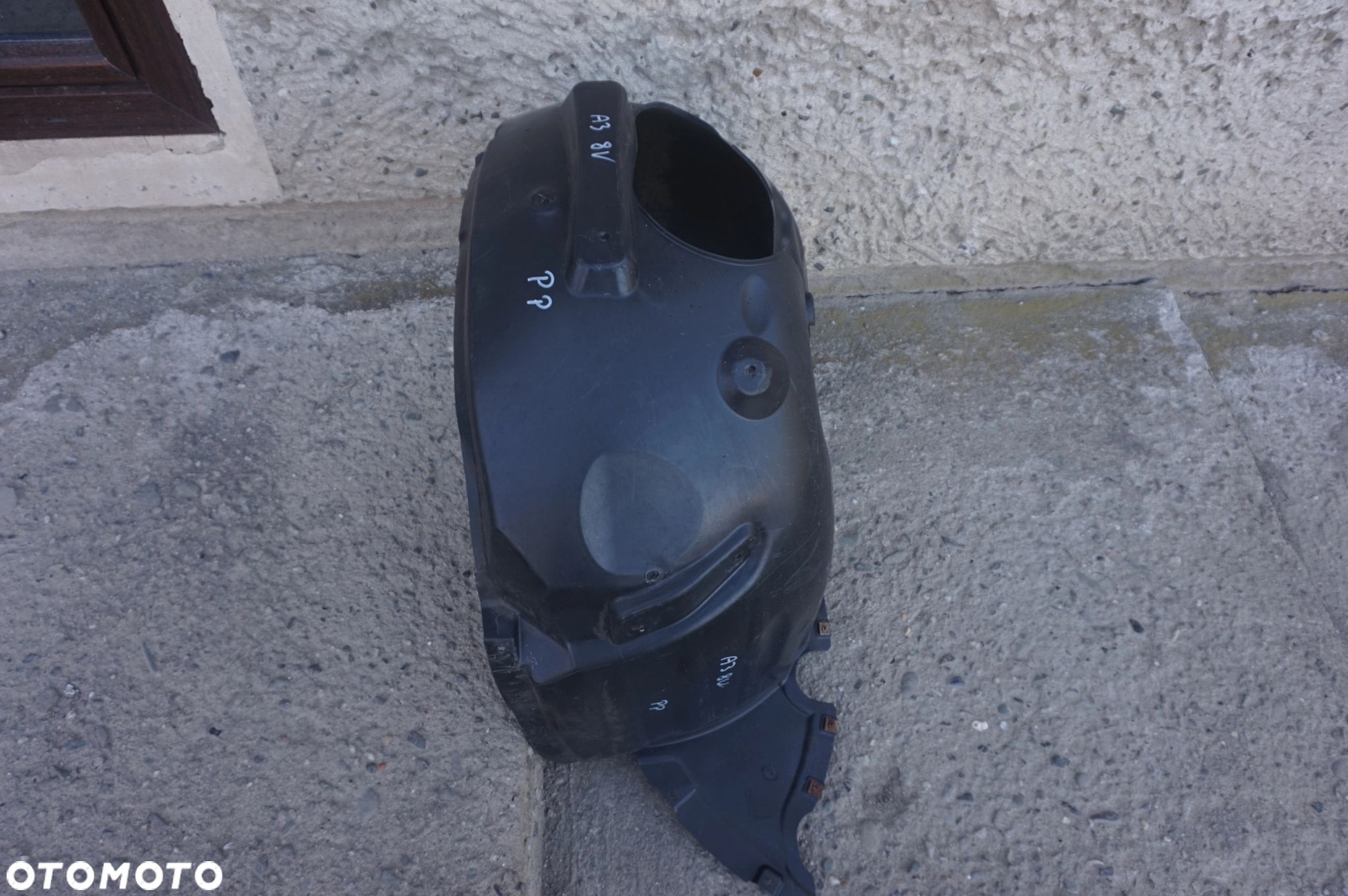 NADKOLE PRAWE PRZEDNIE AUDI A3 8V 8V0821172 - 1