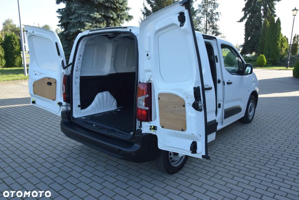 Citroën BERLINGO - 14