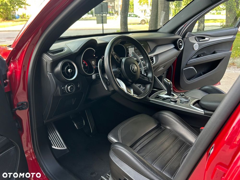 Alfa Romeo Stelvio 2.0 Turbo Veloce Q4 - 10