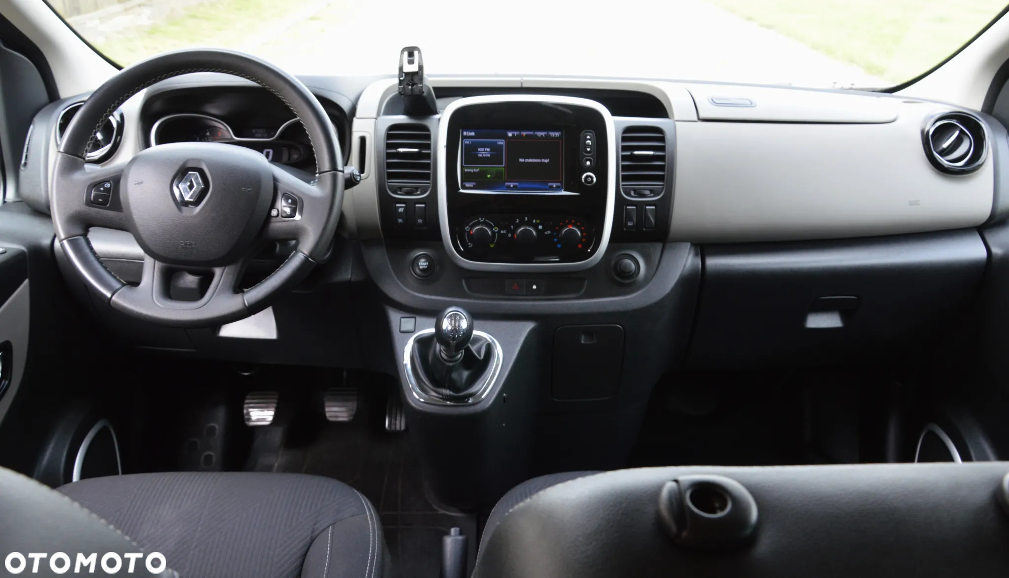Renault Trafic - 19