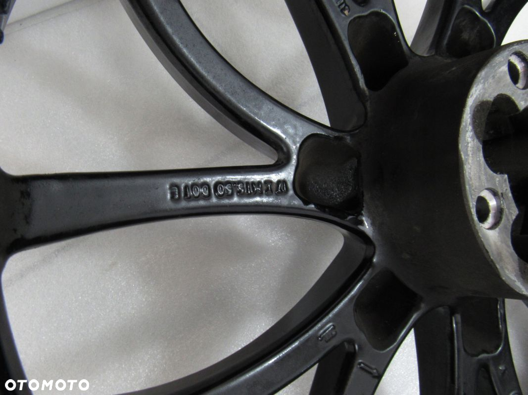 Felga tył + opona Triumph Speed Triple 1050, 10r - 9