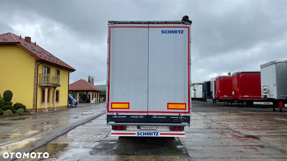 Schmitz Cargobull naczepa ruchoma podłoga - 3