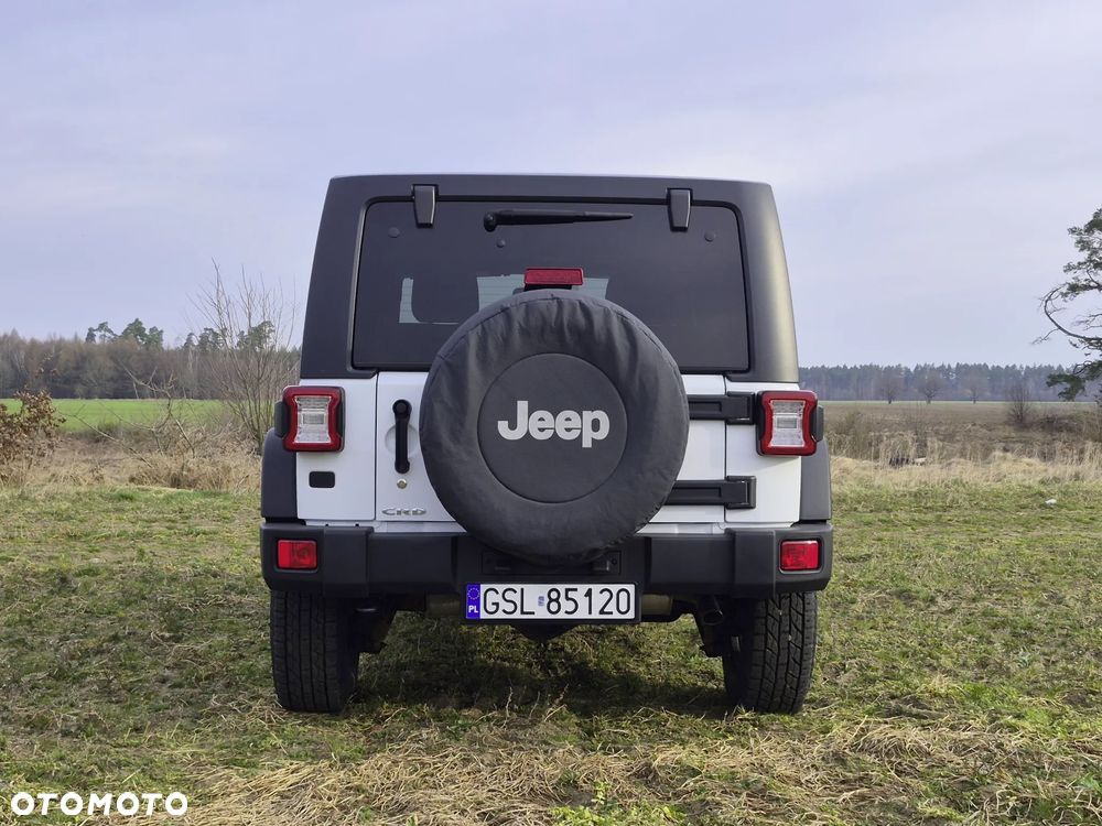 Jeep Wrangler - 9