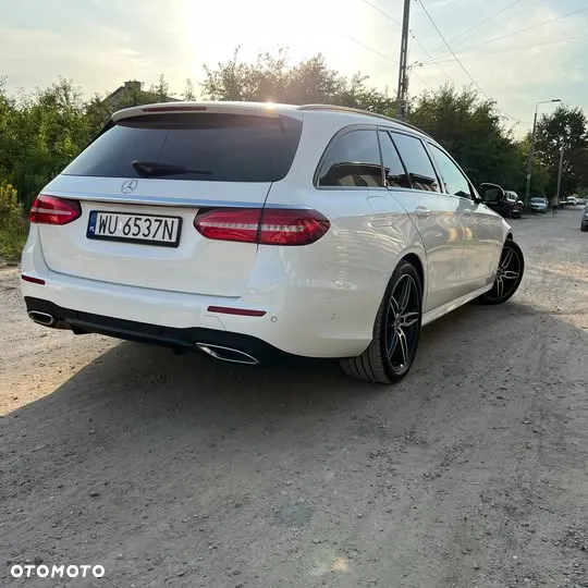 Mercedes-Benz Klasa E 220 d 4-Matic Business Edition 9G-TRONIC - 6