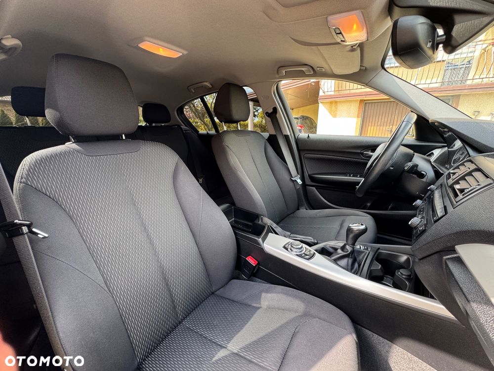 BMW Seria 1 116i Sport Line - 34
