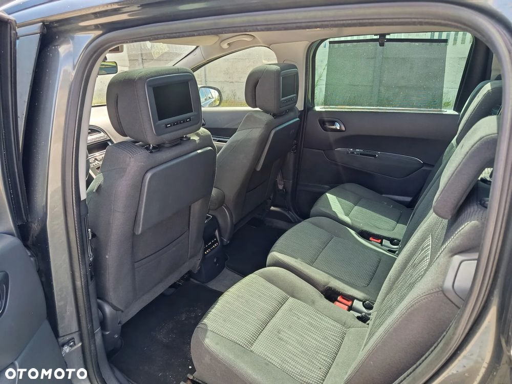 Peugeot 5008 2.0 HDi Family 7os - 13