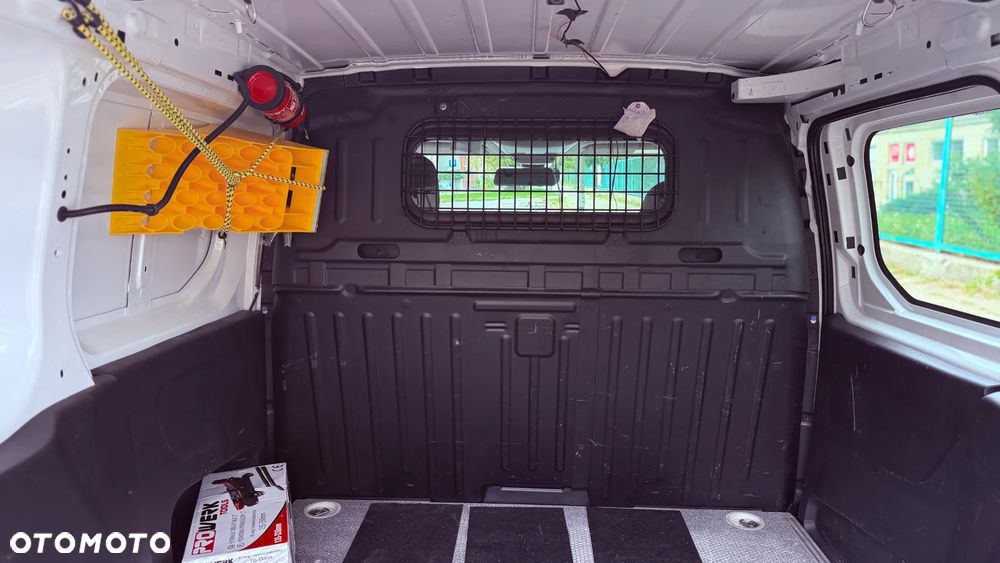 Opel Combo - 15