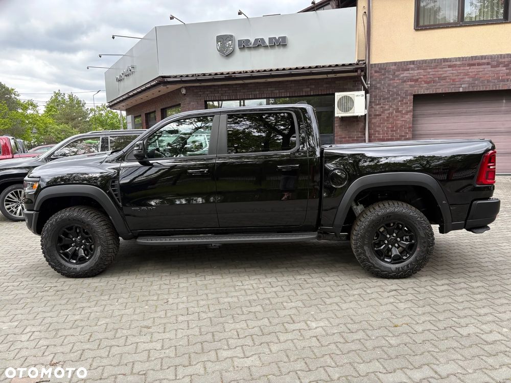 RAM 1500 RHO - 5