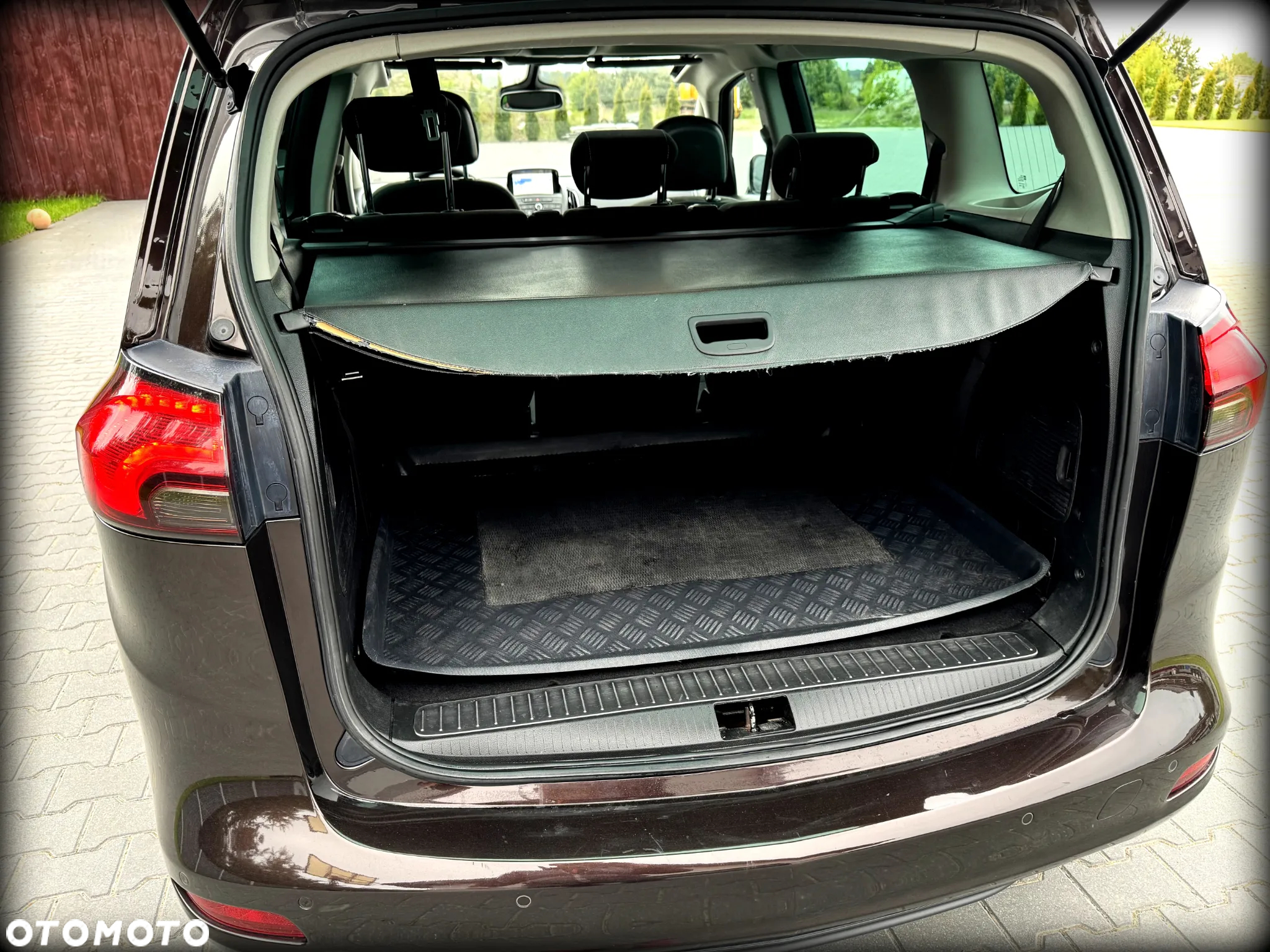 Opel Zafira 2.0 CDTI Cosmo - 24