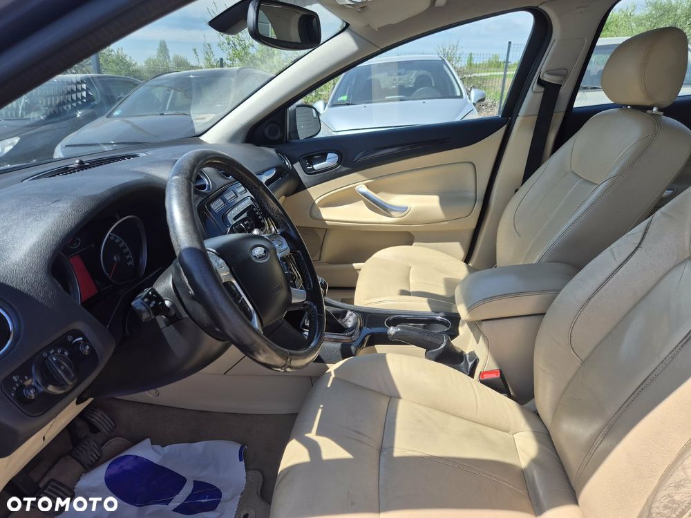 Ford Mondeo 2.0 TDCi Titanium - 18