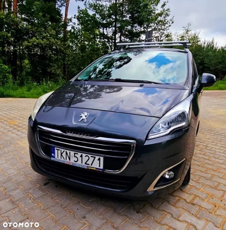 Peugeot 5008 - 3