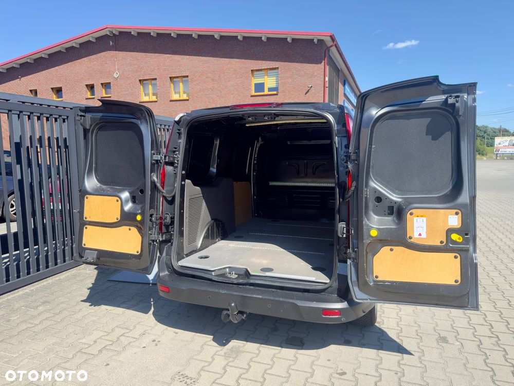 Ford Transit Connect - 11