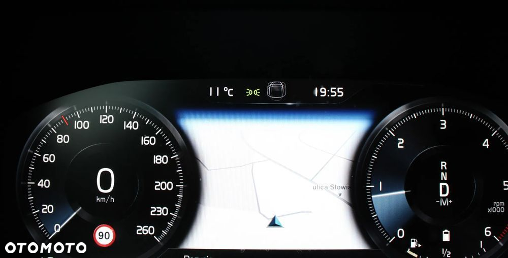 Volvo XC 60 B4 D Geartronic Momentum Pro - 3