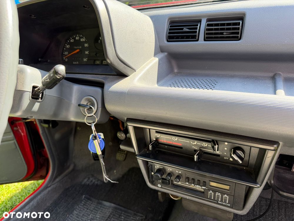 Daihatsu Cuore TS - 12