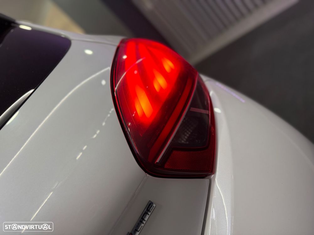 Peugeot 208 1.2 PureTech GT Line EAT6 - 27