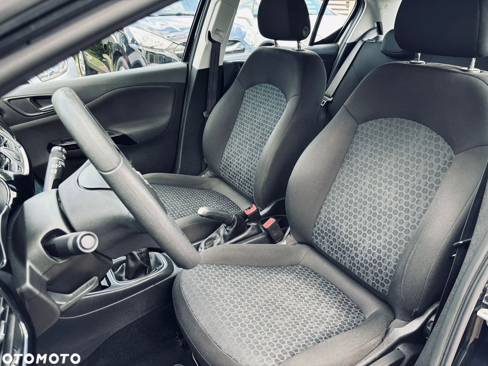 Opel Corsa - 25