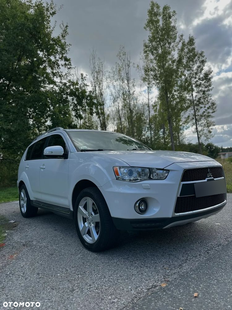 Mitsubishi Outlander 2.2 DI-D 4WD TC-SST Instyle - 21