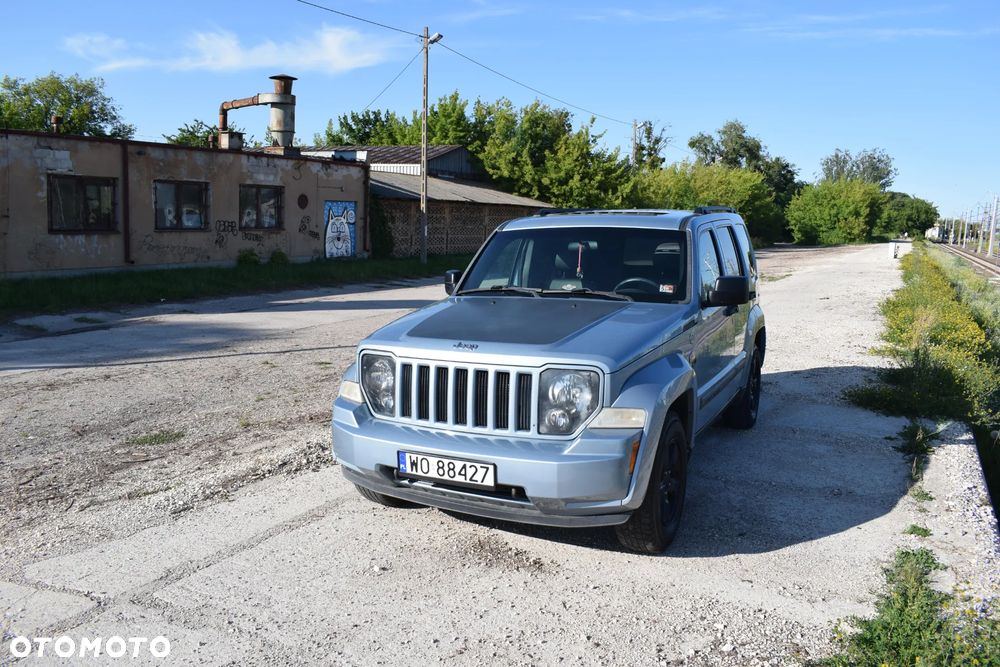 Jeep Liberty - 6
