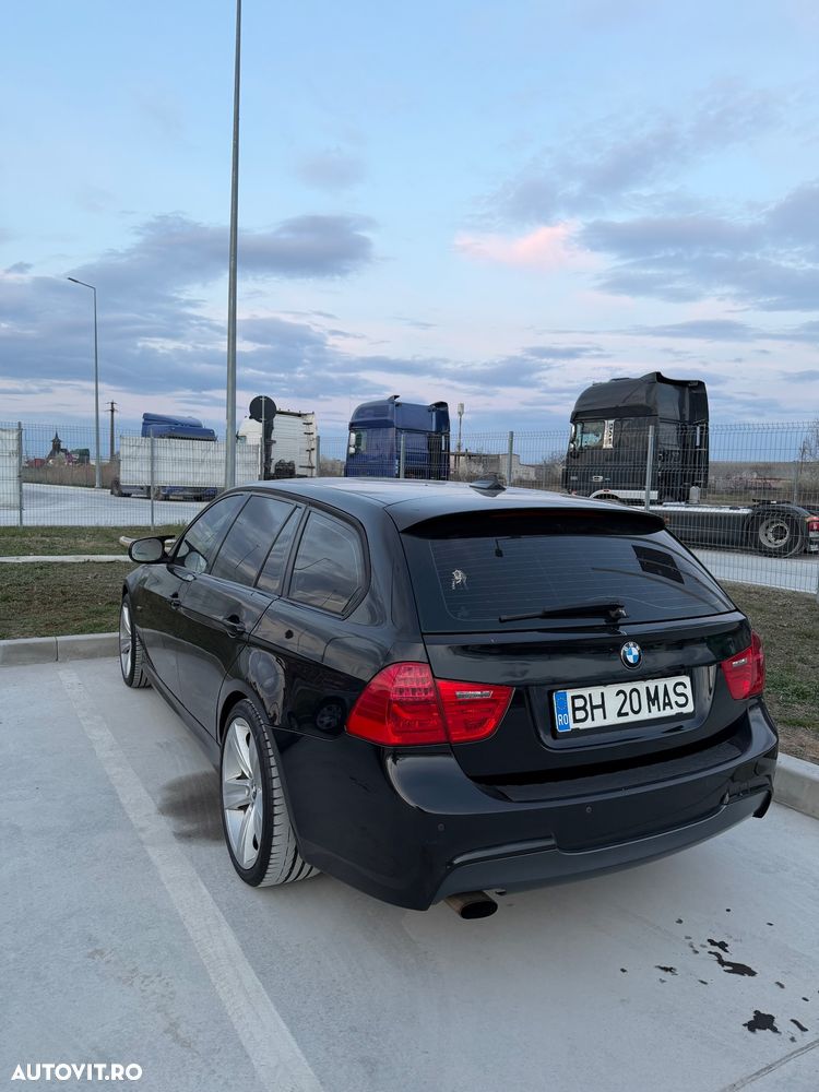 BMW Seria 3 318d - 3