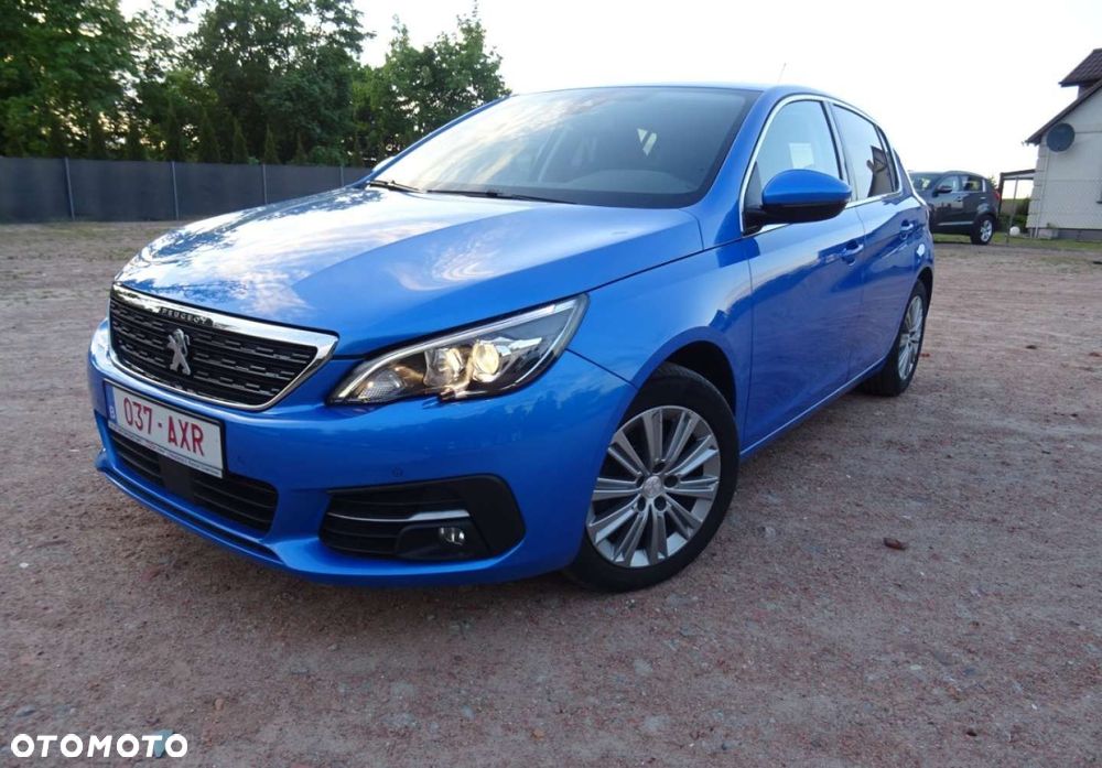 Peugeot 308 - 1