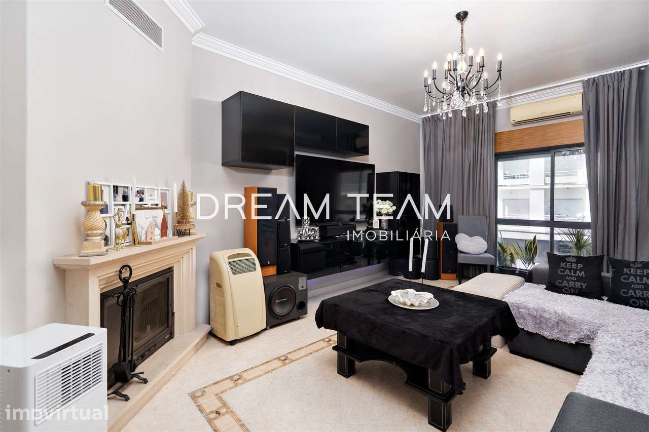 Apartamento T2 Laranjeiro - Almada - Grande imagem: 3/25
