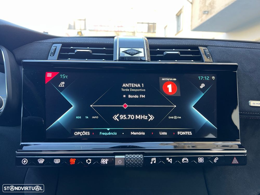 DS DS7 Crossback E-Tense Performance Line EAT8 - 50