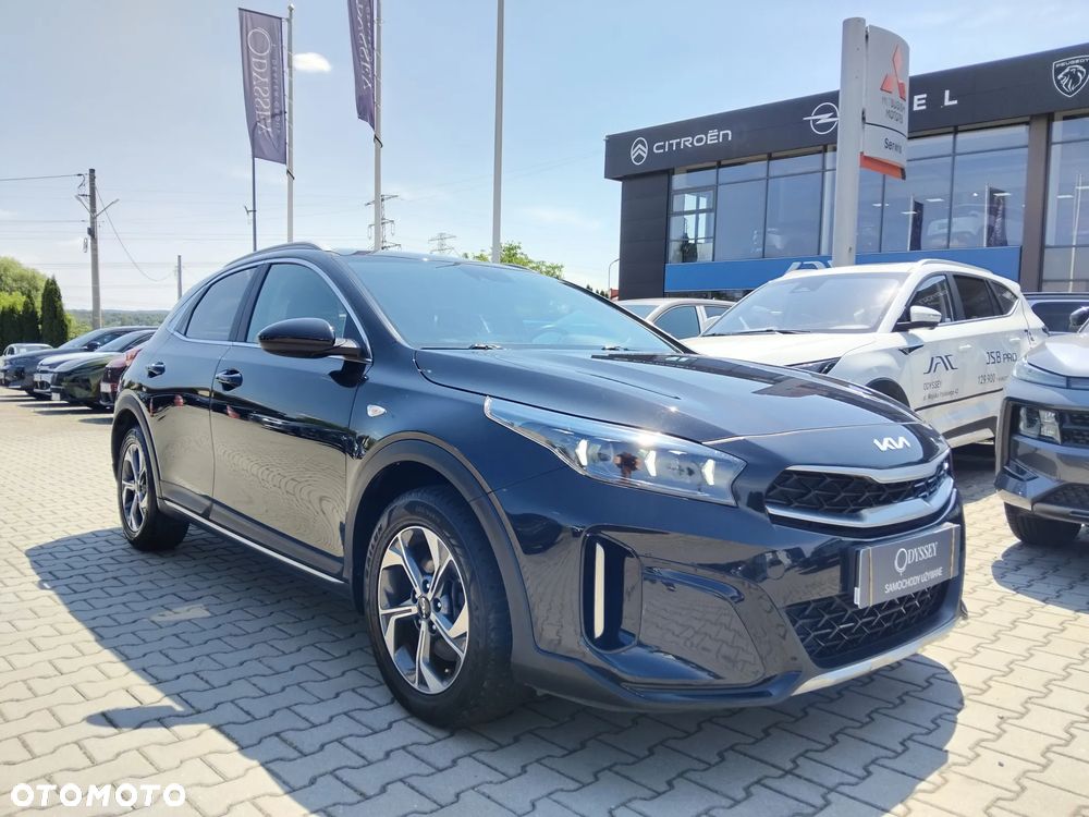 Kia XCeed 1.5 T-GDI M DCT - 2
