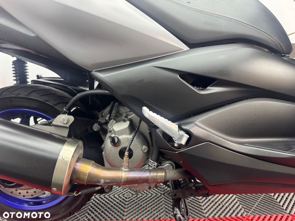 Yamaha X-max - 35