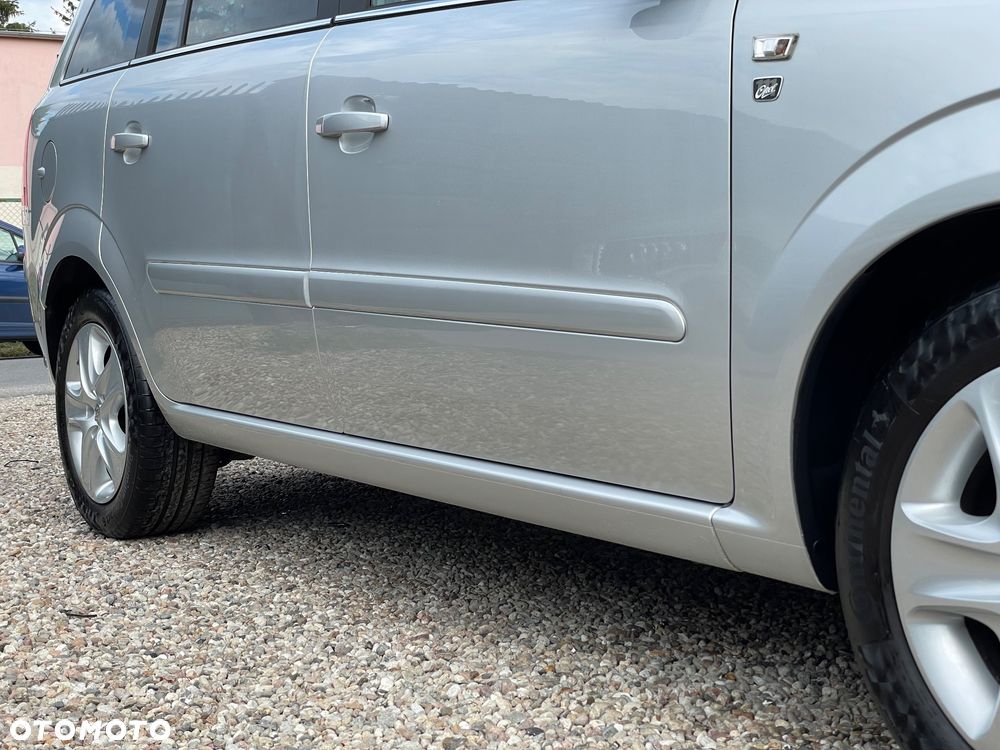 Opel Zafira 1.9 CDTI Edition 111 Jahre - 11