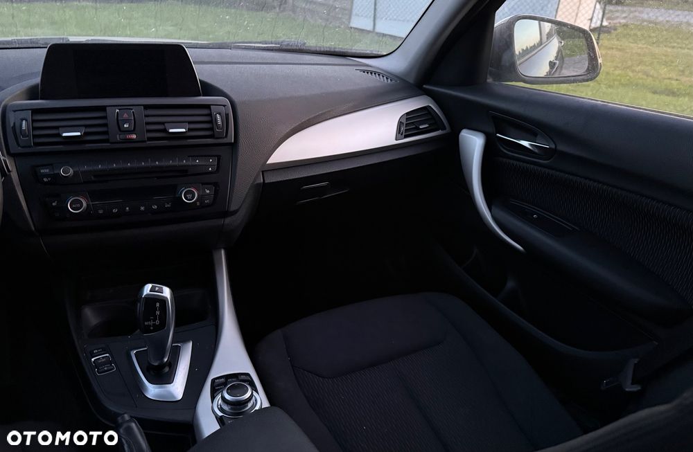 BMW Seria 1 116i - 9