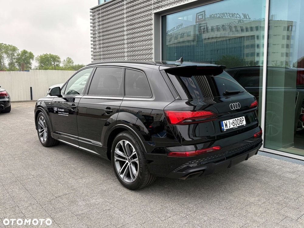 Audi Q7 - 4